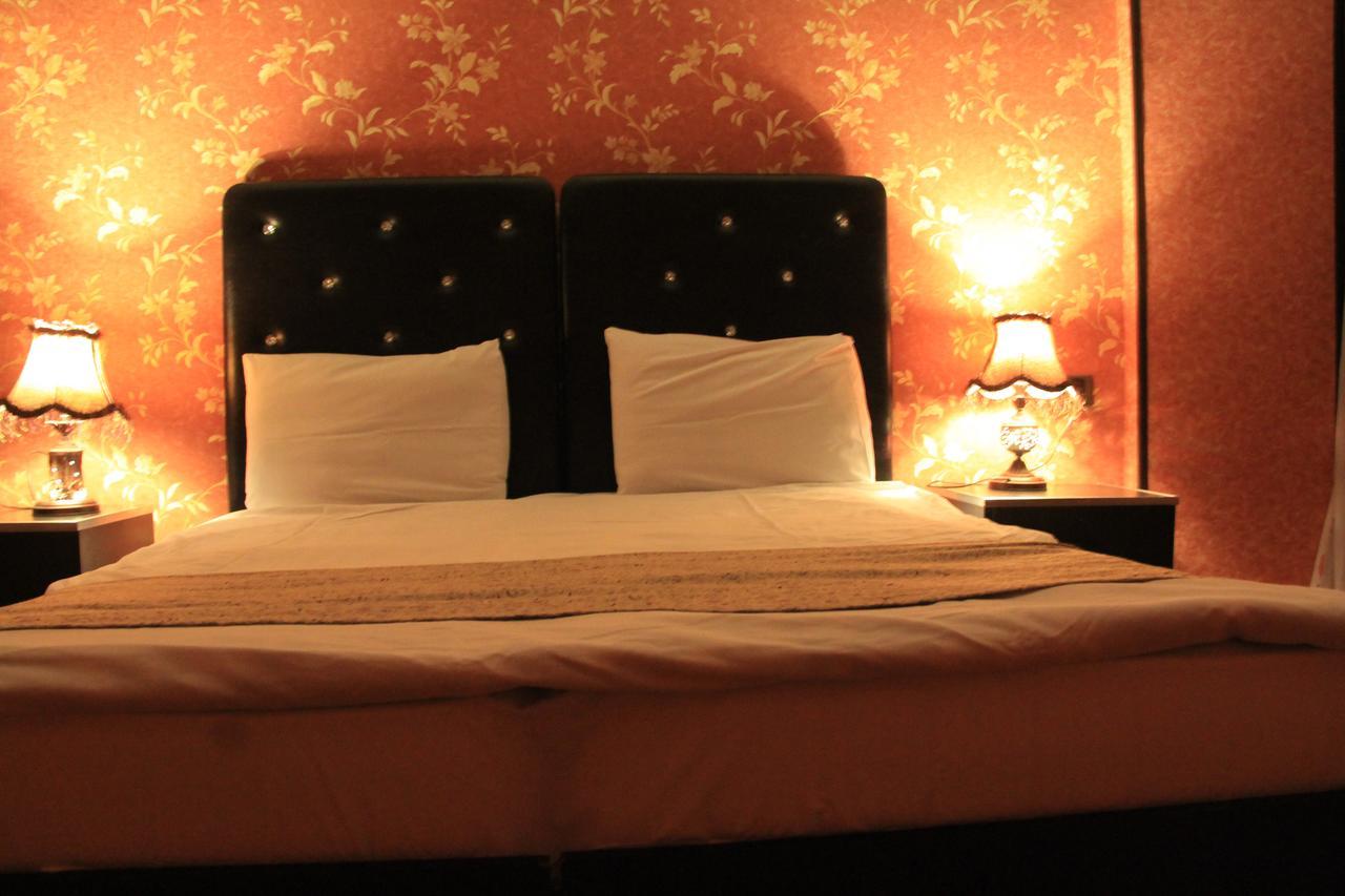 Avand Hotel Baku Exterior foto